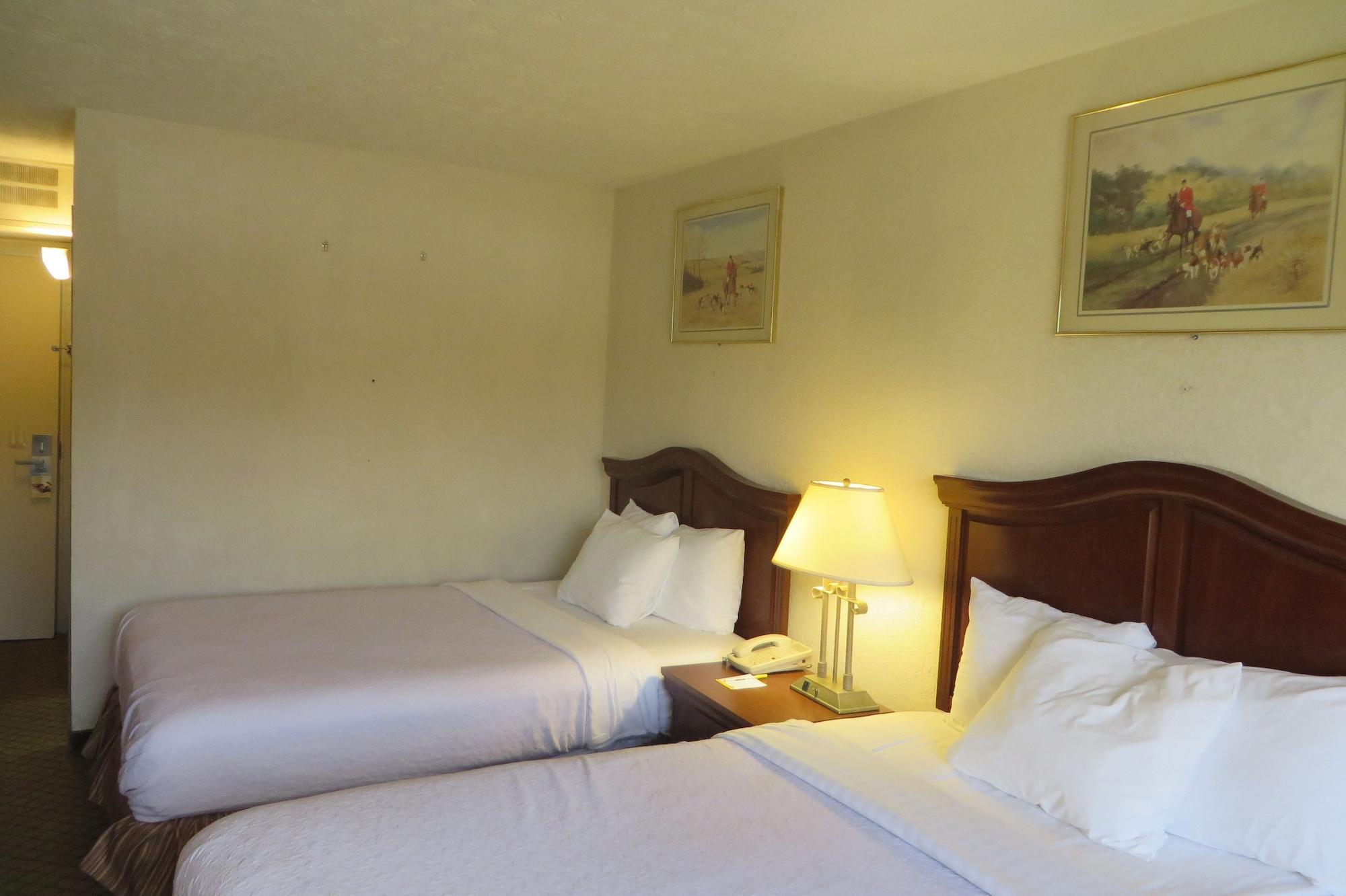Hotel Days By Wyndham Airport