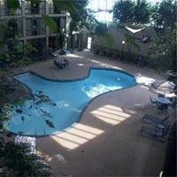 Days By Wyndham Airport Hotel